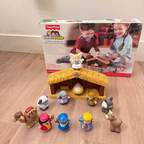 Classic 2010 Fisher-Price Little People Children's Nativity Set Complete in Box - Picture 2 of 9